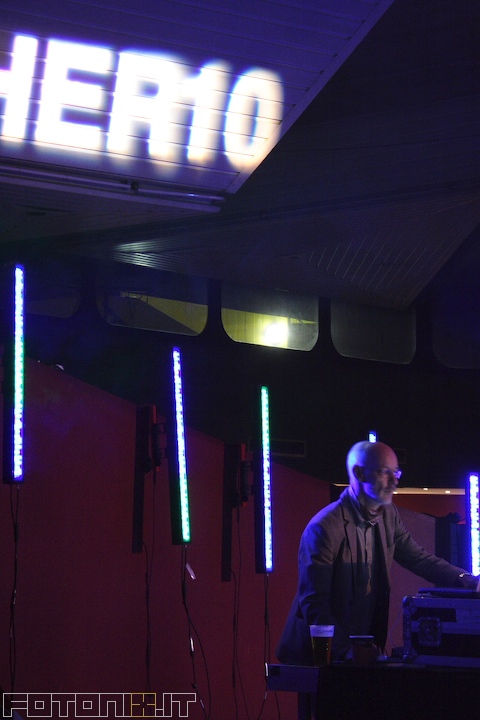 Thomas Fehlmann live in London